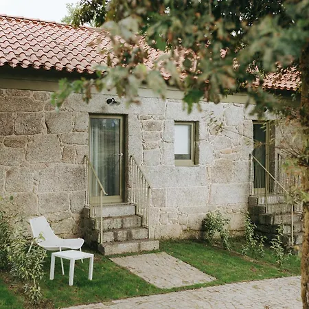 Casa Da Fonte De Cima - Moderna Com Piscina * סלוריקו דה באשטו