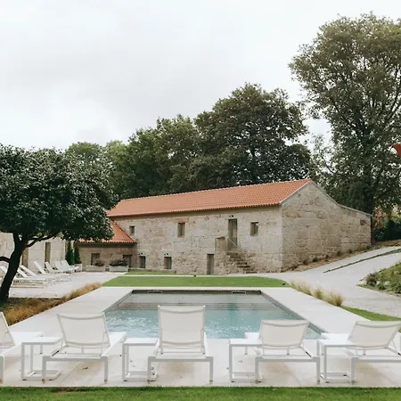 Casa Da Fonte De Cima - Moderna Com Piscina Landhuis