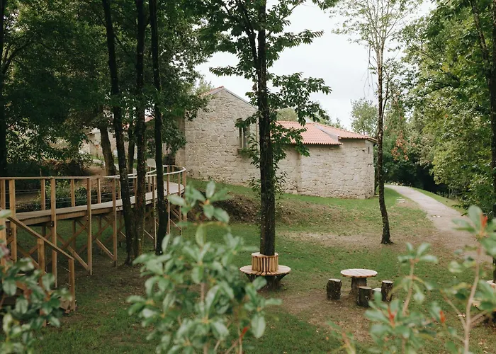 Casa Da Fonte De Cima - Turismo Rural & Piscina * Celorico De Basto