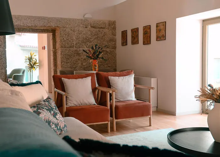 Casa Da Fonte De Cima - Turismo Rural & Piscina カントリーハウス セロリコ・デ・バスト